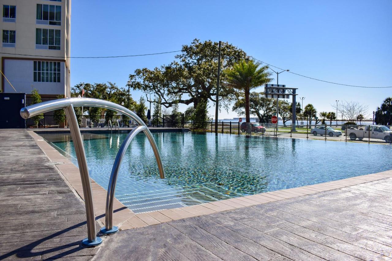 Hotel Legends Biloxi Exterior photo